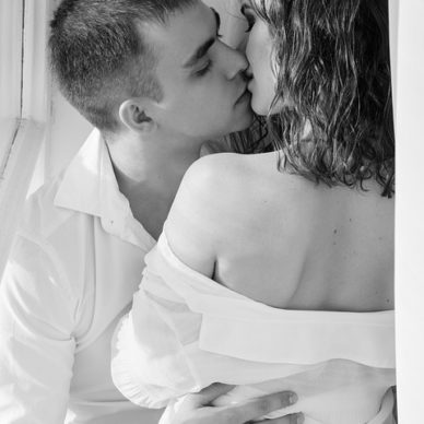 kiss-1858088_960_720